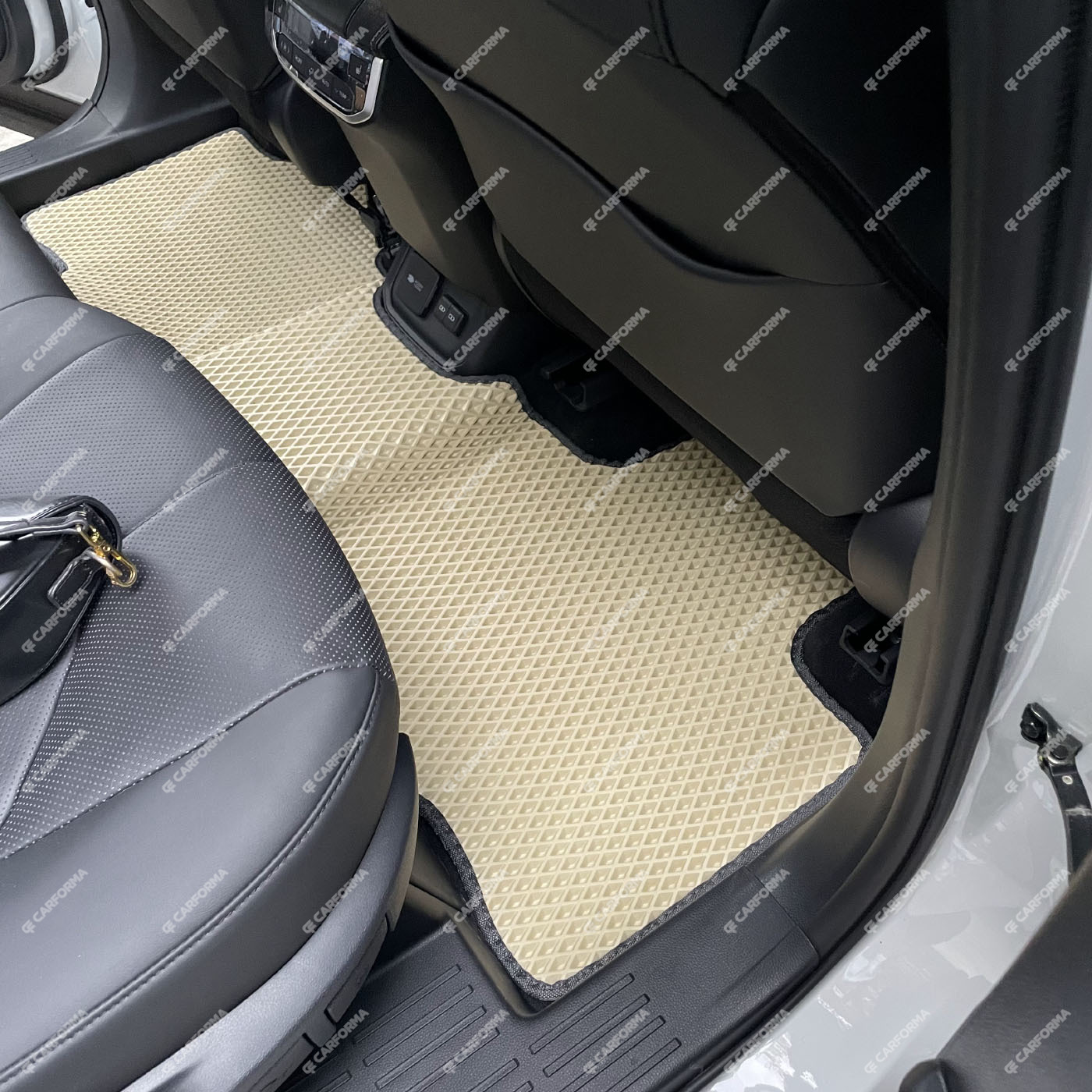 Ворсовые коврики на Toyota Highlander IV 2019&nbsp;-&nbsp;2025 в Калуге