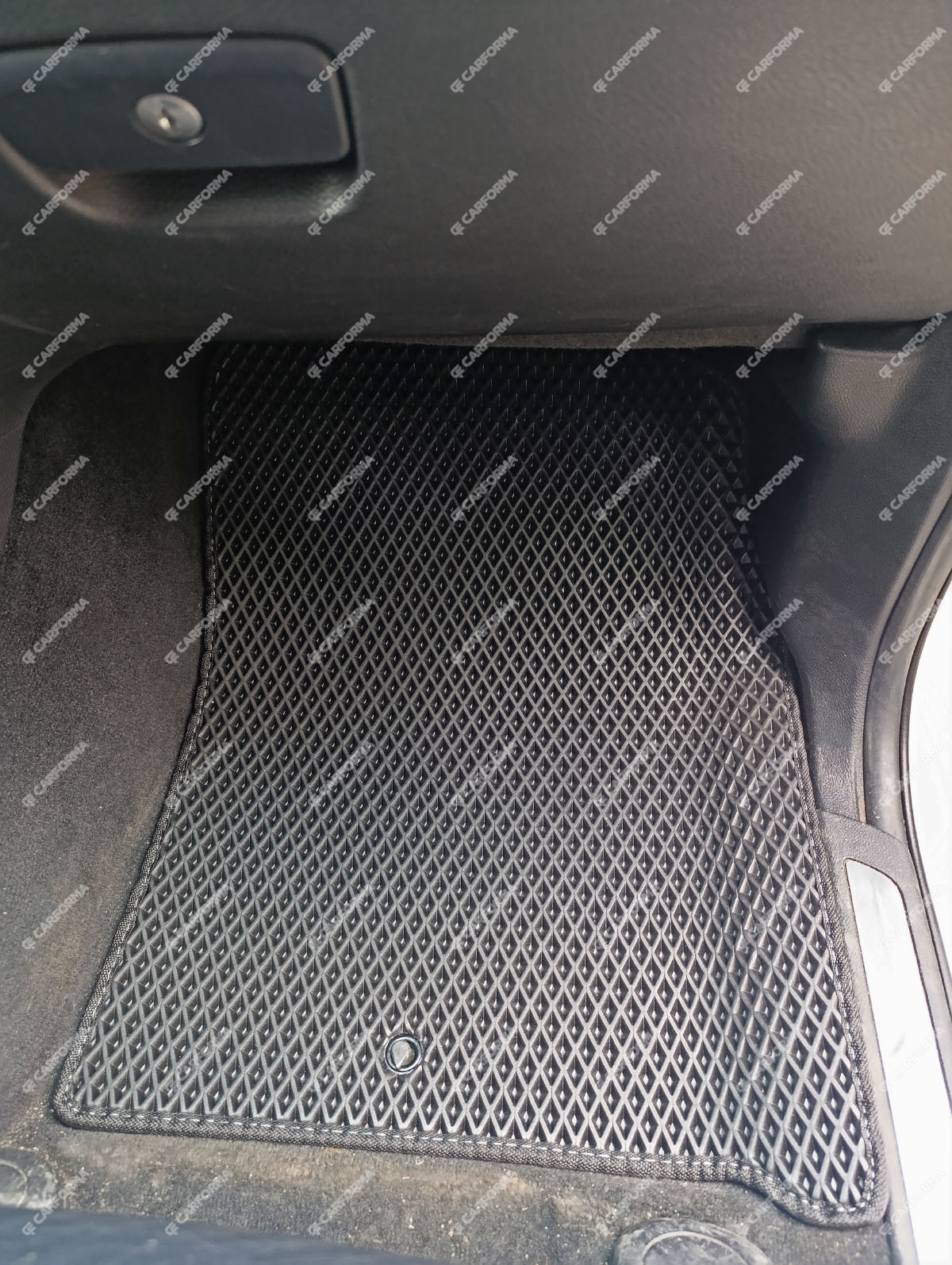 Коврики на Jeep Grand Cherokee (WK2) 2010&nbsp;-&nbsp;2022 в Калуге