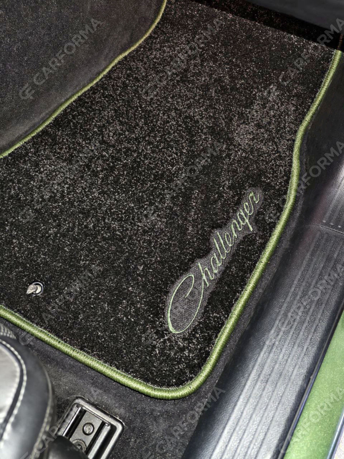 Коврики на Dodge Challenger III 2008&nbsp;-&nbsp;2023 в Калуге