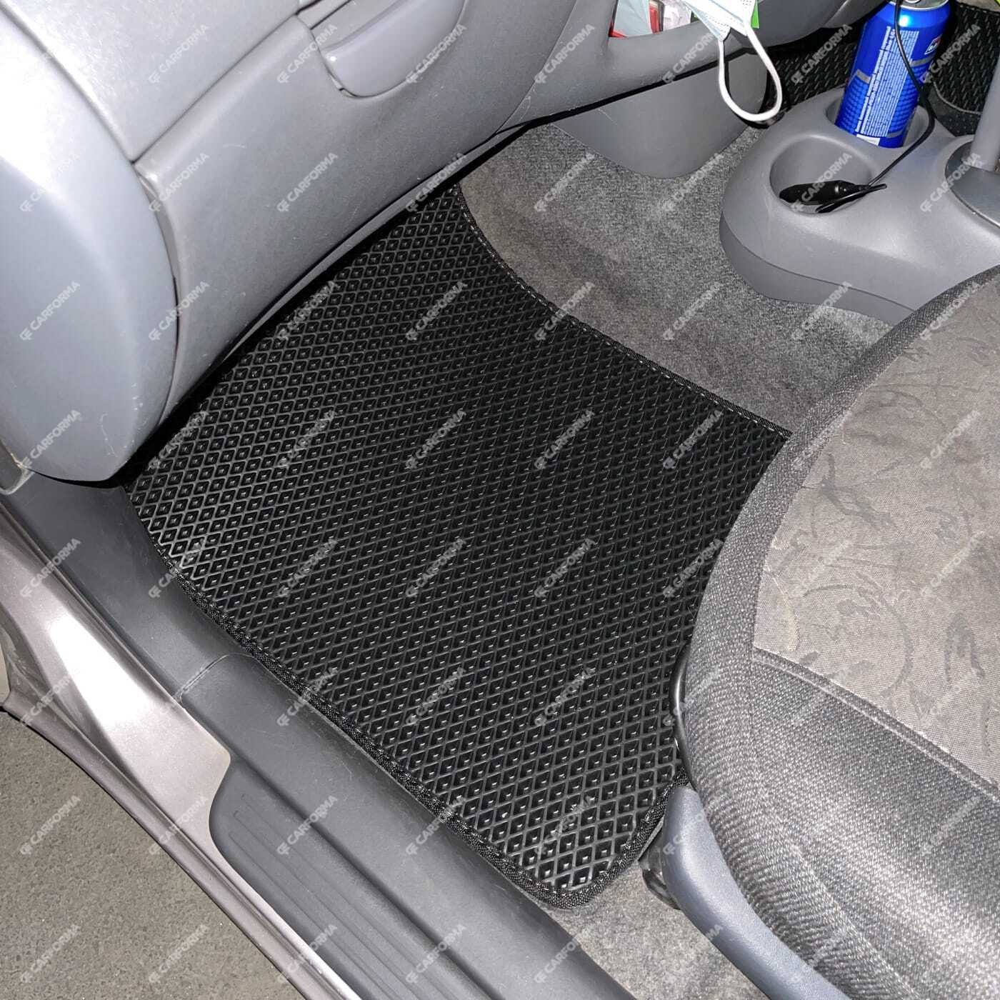 Коврики на Toyota Vitz I 1998&nbsp;-&nbsp;2005 в Калуге