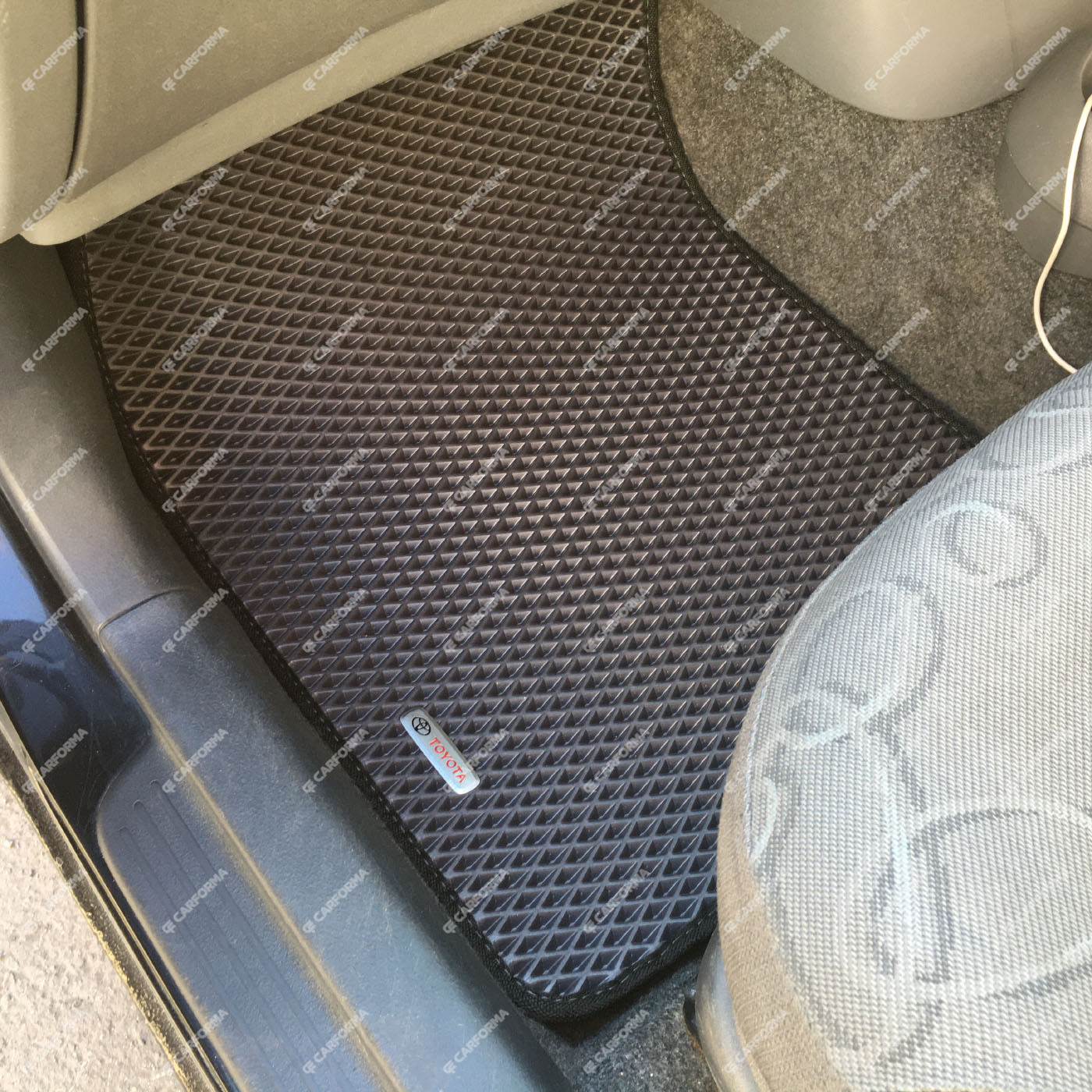 Коврики на Toyota Vitz I 1998&nbsp;-&nbsp;2005 в Калуге