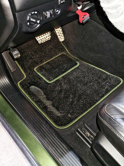 Коврики на Dodge Challenger III 2008&nbsp;-&nbsp;2023 в Калуге