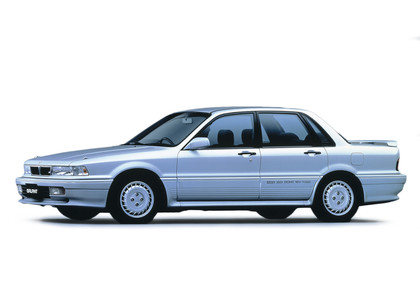 Коврики на Mitsubishi Galant VI 1987 - 1993 в Калуге
