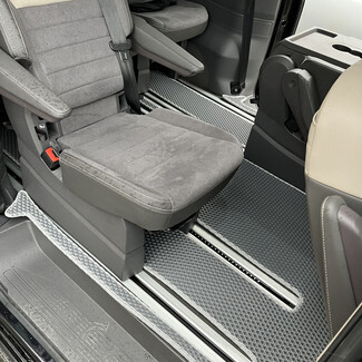 Коврики на Volkswagen Multivan (T7) 2021&nbsp;-&nbsp;2026 в Калуге