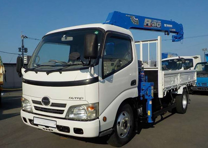 Ворсовые коврики на Hino 300 I узкая кабина 1999 - 2015 в Калуге