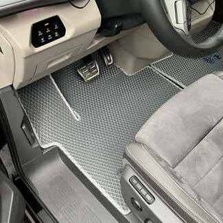 Коврики на Volkswagen Multivan (T7) 2021&nbsp;-&nbsp;2026 в Калуге