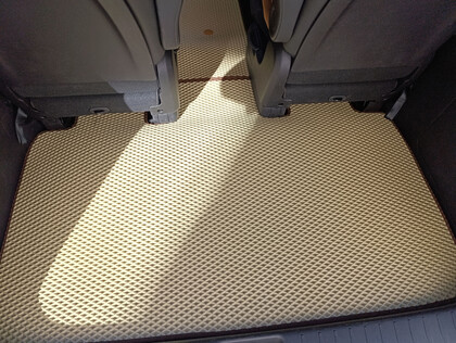 Коврики на KIA Carnival IV 11 мест 2020 - 2025 в Калуге Коврики на KIA Carnival IV 11 мест 2020 - 2025 в Калуге