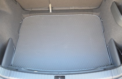 Коврики на Skoda Karoq 2017 - 2025 в Калуге