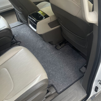 Коврики на KIA Carnival IV 11 мест 2020 - 2025 в Калуге Коврики на KIA Carnival IV 11 мест 2020 - 2025 в Калуге