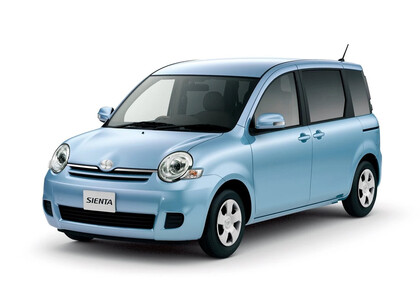 Ворсовые коврики на Toyota Sienta I 2003 - 2015 в Калуге