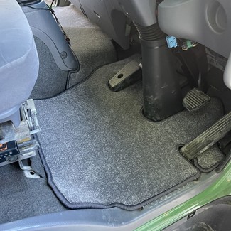 Коврики на Isuzu Forward V широкая кабина 2007 - 2025 в Калуге